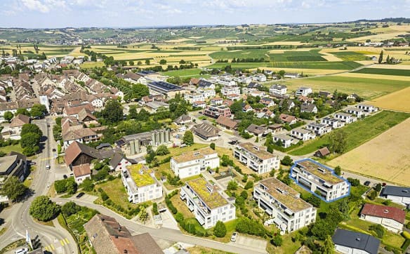 Immobilie in Neunkirch - MODERNSTE  TRAUMWOHNUNG AN PERFEKTER WOHNLAGE IN NEUNKIRCH - Bild 1
