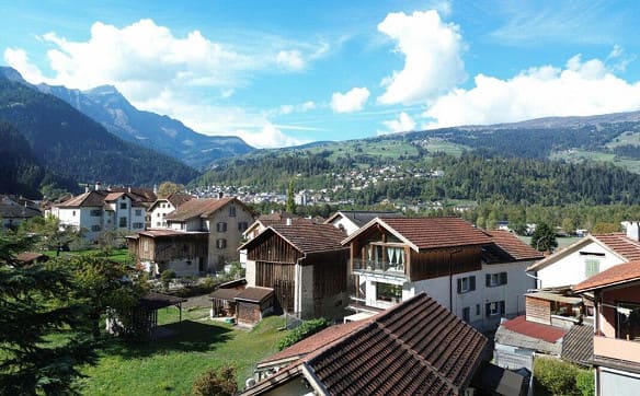 Immobilie in Sils Im Domleschg - Einfamilienhaus mit Einliegerwohnung und grossem Garten - Bild 25