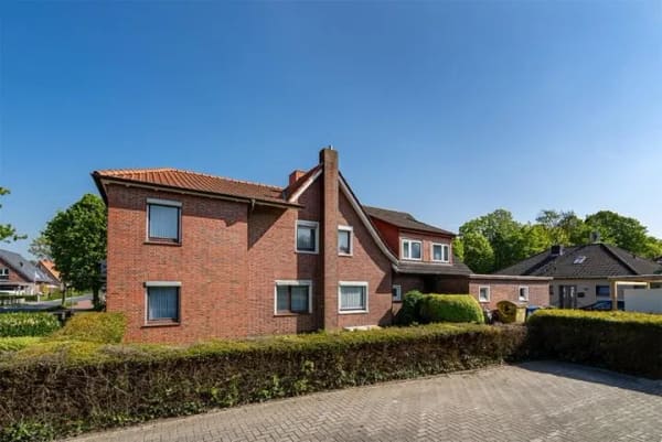 Immobilie in Neuharlingersiel - Nordseeheilbad Neuharlingersiel: Pension mit zusätzlichem Bungalow (Dauerwohnsitz) - Bild 0