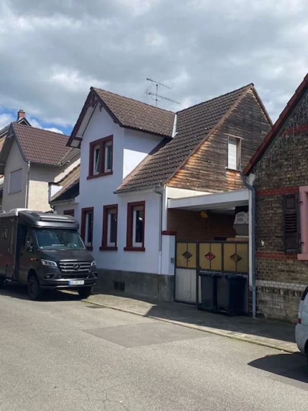 Immobilie in Bischofsheim - Vermietetes 3 Familienhaus/Mehrgenerationenhaus aufgeteilt auf 2 Häuser in Bischofsheim bei Mainz - Bild 1