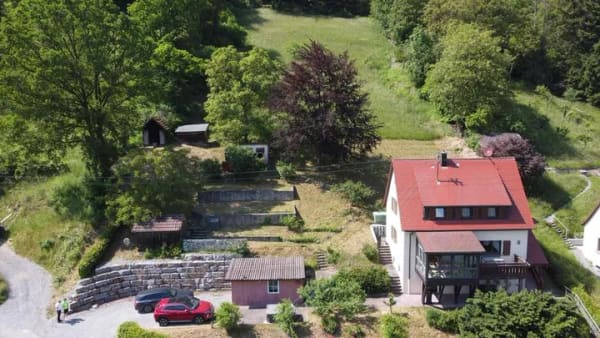 Immobilie in Forchtenberg - Gemütliches Wohnhaus mit unverbaubarer Aussicht - Bild 1