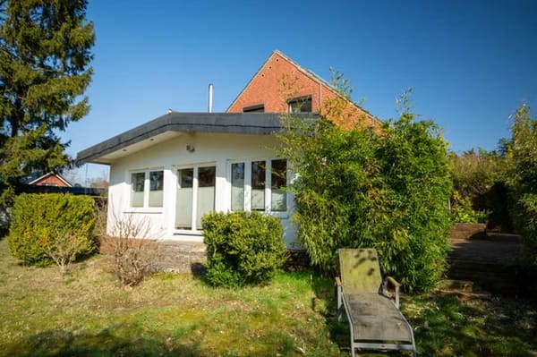 Immobilie in Worpswede - Freistehendes Einfamilienhaus auf großem Grundstück - Bild 0