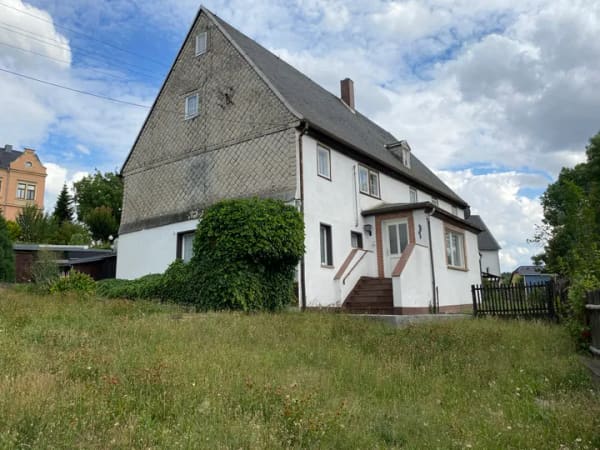 Immobilie in Altmittweida - Einfamilienhaus mit Garagen, Nebengebäuden sucht neuen Eigentümer - Bild 0