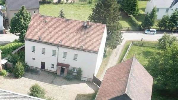 Immobilie in Zwickau - Großzügiges ehemaliges Bauernhaus in Crossen   - Bild 3