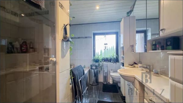 Immobilie in Schiffdorf - Solide Kapitalanlage: Vollvermietetes Mehrfamilienhaus mit drei Wohneinheiten - Bild 4