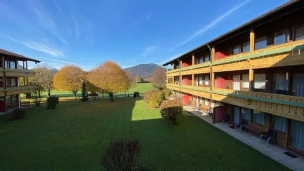 Immobilie in Inzell - Möblierte, attraktive Ferienwohnung "Chiemgau-Appartments" inmitten herrlicher Berglandschaft - Bild 0