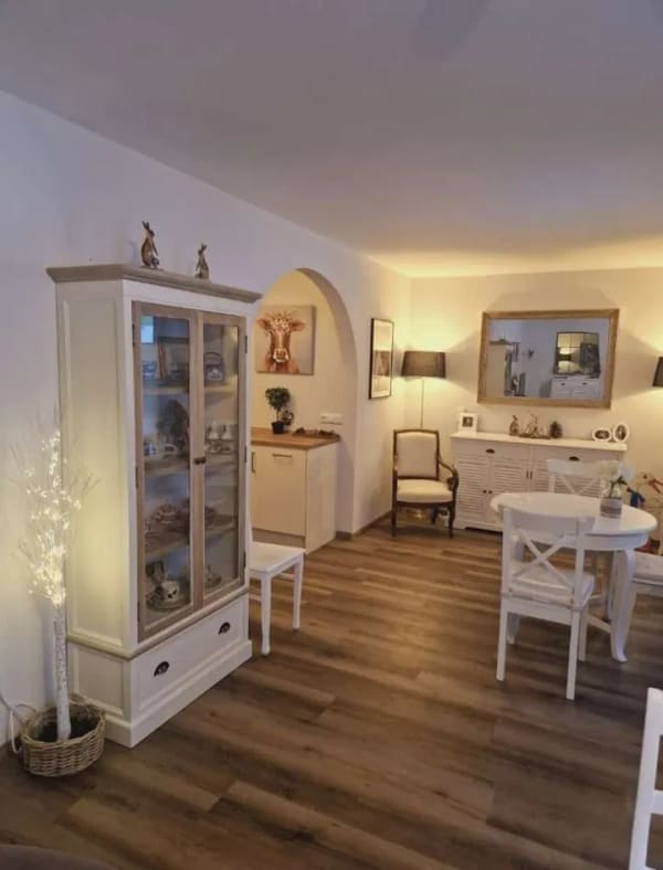Immobilie in Bad Berneck im Fichtelgebirge -  Stilvolles Apartment, Top Ausstattung mit hochwertiger  Einbauküche & Inneneinrichtung inclusive  - Bild 0