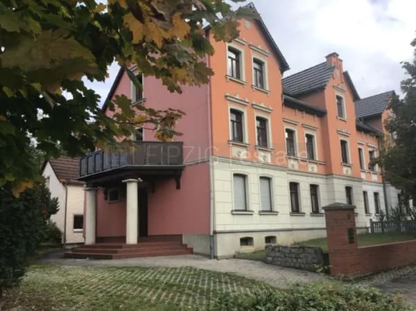 Immobilie in Lucka - 5,1 % Rendite im schönen Dreifamilienhaus - Bild 0