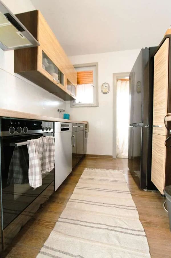 Immobilie in Nürtingen - Familien und Kapitalanleger aufgepasst! Großes Gründerzeit-Dreifamilienhaus im Herzen von Nürtingen. - Bild 2