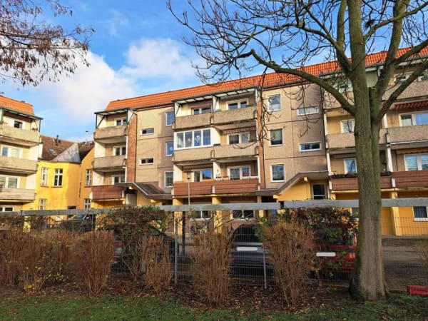 Immobilie in Neubrandenburg - Südstadt - 2 ETW im Paket (Bieterverfahren) - Bild 0