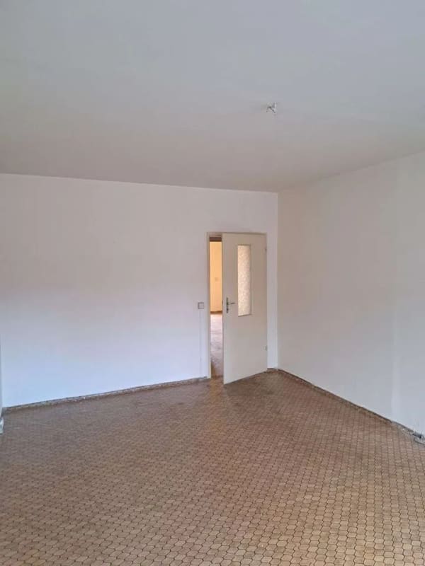 Immobilie in Neubrandenburg - Südstadt - 2 ETW im Paket (Bieterverfahren) - Bild 3