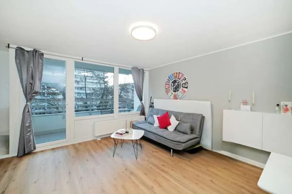 Immobilie in Oberschleißheim - Attraktive, möbliert 1-Zimmer-Wohnung mit Balkon - Perfekt für Investoren  - Bild 2