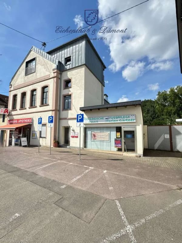 Immobilie in Wallerfangen - Gepflegtes Wohn- und Geschäftshaus in zentraler Lage von Wallerfangen - Bild 0