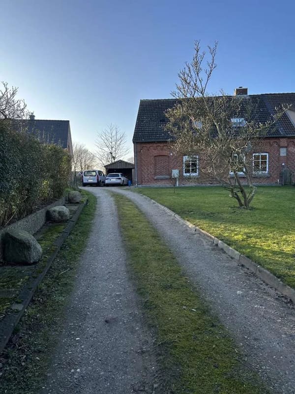 Immobilie in Fargau-Pratjau - Modernisierte Doppelhaushälfte mit viel Platz und Hofcharakter - Bild 1