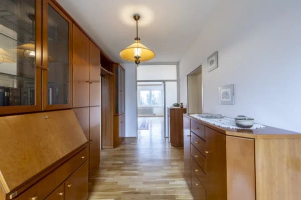 Immobilie in Tutzing - Interessante Wohnung, sonnig, ruhig und bezugsfrei - Bild 3