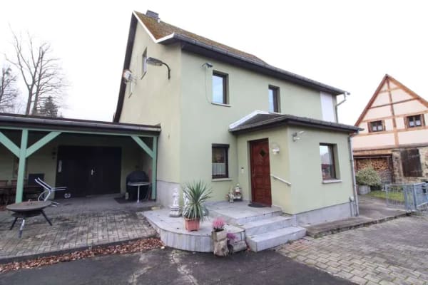Immobilie in Bahretal - Großes Einfamilienhaus mit Einliegerwohnung in sehr ruhiger Lage - Bild 0