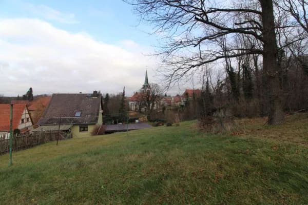 Immobilie in Bahretal - Großes Einfamilienhaus mit Einliegerwohnung in sehr ruhiger Lage - Bild 2