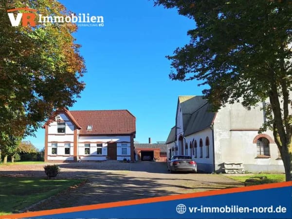 Immobilie in Hasselberg - Schöne, gepflegte Hofanlage mit viel Potenzial und optional ca. 2ha Land in Ostseenähe - Bild 0