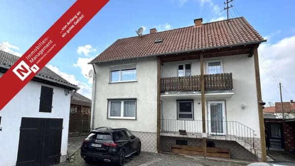Immobilie in Mehlingen - Freie Bahn für Ihre Ideen: Mehrfamilienhaus mit Potenzial auf knapp 1.000 m² Grundstück - Bild 0