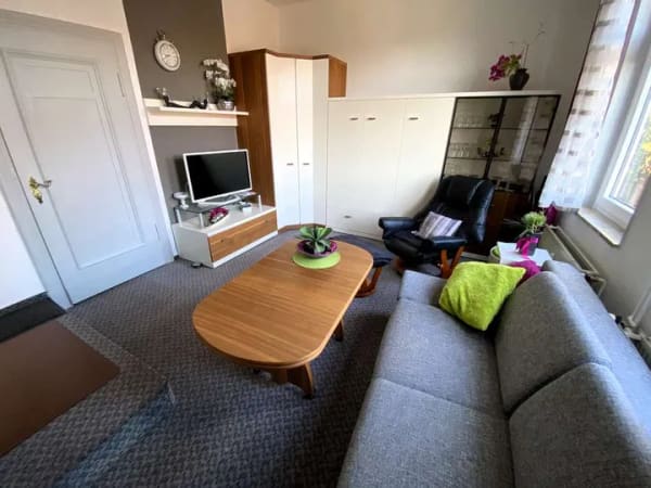 Immobilie in Braunlage - Kleine Wohnung mit teilsaniertem Badezimmer - Bild 1