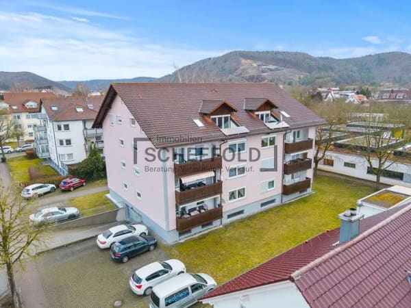 Immobilie in Schelklingen - In gesuchter Wohnlage! Gemütliche 3,5-Zimmer-Dachgeschosswohnung - Bild 2