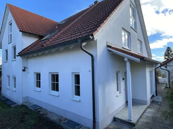 Immobilie in Windach - Attraktive Doppelhaushälfte in ruhiger Wohnlage in Windach - Bild 2
