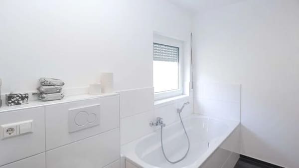 Immobilie in Sonnenbühl - Renoviertes 3 - Familienhaus im Zentrum von Undingen - Bild 4