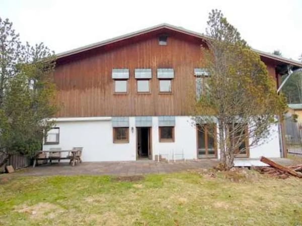 Immobilie in Lenggries - Solides Mehrfamilienhaus am Sylvensteinsee - Bild 3