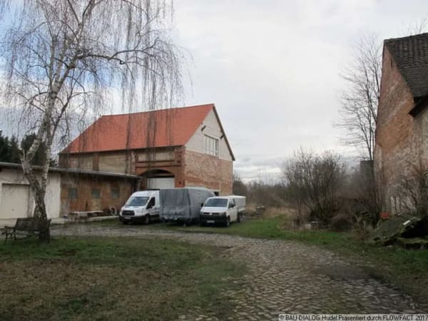 Immobilie in Egeln - Biete MFH, Garagen, Scheune und viel Platz für eine Photovoltaik-Anlage - Bild 3