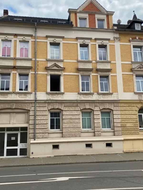 Immobilie in Glauchau - Mehrfamilienhaus saniert, verkehrsgünstige Lage - Bild 0