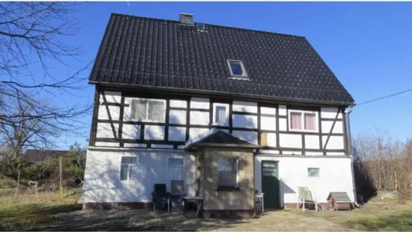 Immobilie in Großschirma - Ehemaliges Bauernhaus mit Scheune und schönem alten Bauerngarten - Bild 0