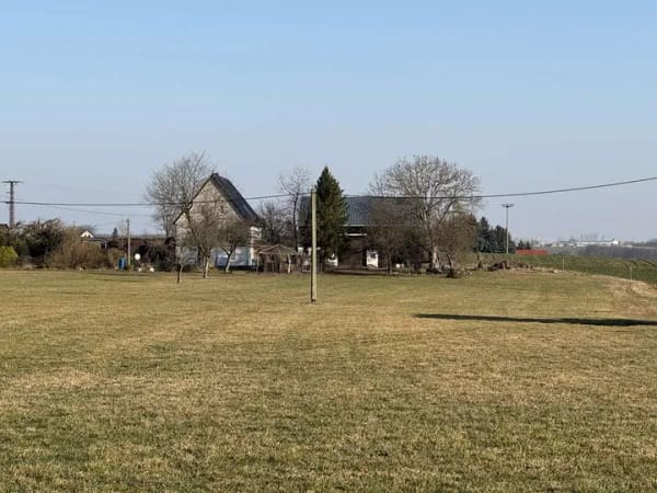 Immobilie in Großschirma - Ehemaliges Bauernhaus mit Scheune und schönem alten Bauerngarten - Bild 4