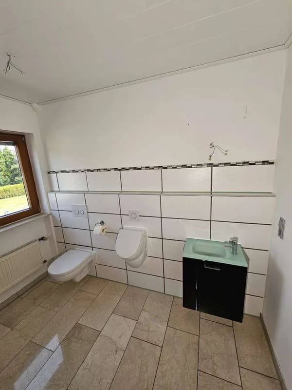 Immobilie in Gerstetten - Viel Platz für die ganze Familie - auch als 2 Parteienhaus  geeignet - Bild 2
