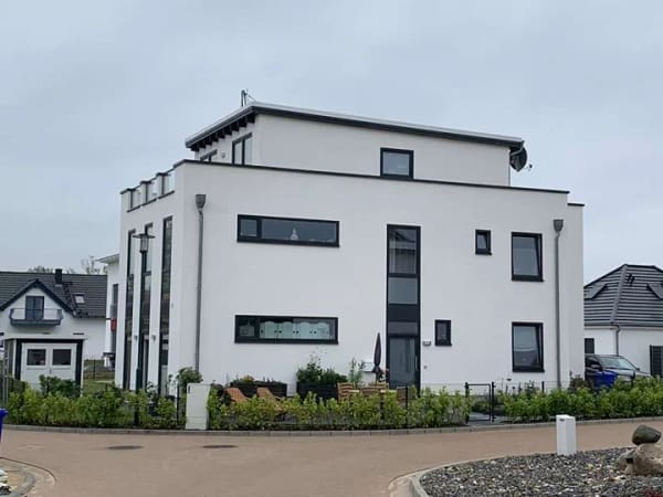 Immobilie in Glowe - Kapitalanleger aufgepasst:              Stilvolle 6-Zimmer-Penthouse-Wohnung  mit zwei Dachterrassen - Bild 0