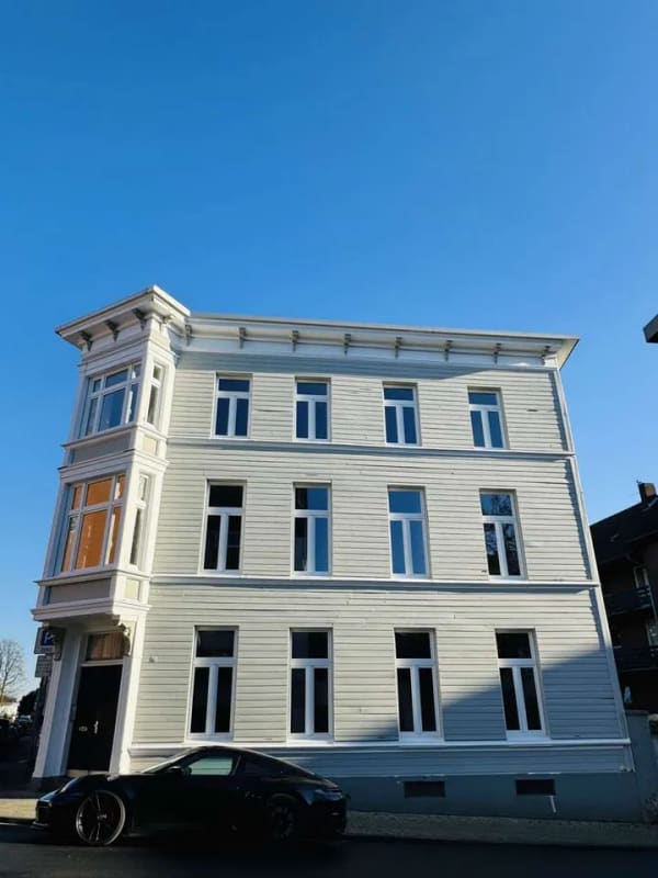 Immobilie in Mettmann - 6 % Rendite ! Saniertes MFH mit 5 WE im imposanten Denkmalobjekt in zentraler Lage von Mettmann - Bild 1