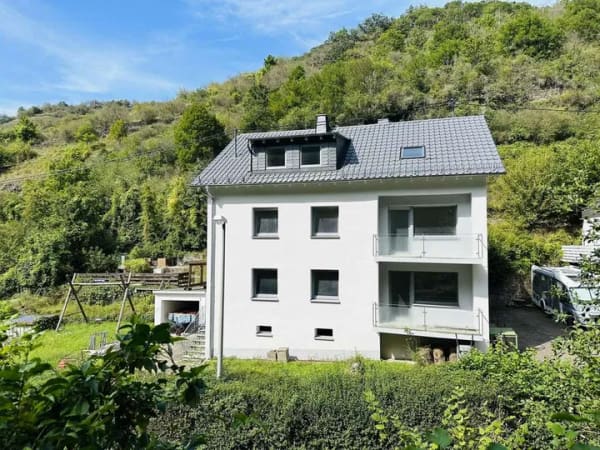 Immobilie in Kaub - Saniertes Mehrfamilienhaus in Rheinhöhenlage - Bild 0