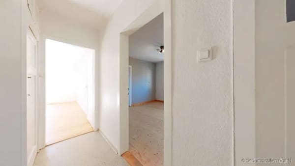 Immobilie in Mosbach - Mosbach: Charmantes Ein- bis Zweifamilienhaus mit großem Grundstück und vielseitigem Potenzial! - Bild 2