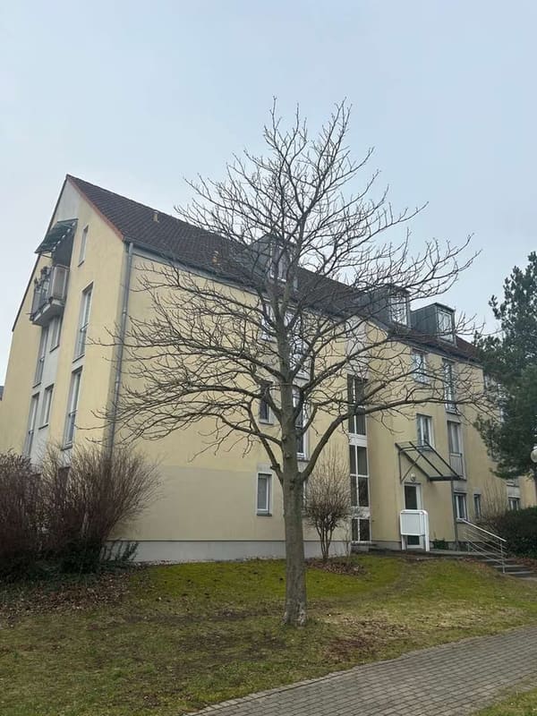 Immobilie in Velten - Gemütliche 2-Zimmer- Dachgeschosswohnung mit 2 Balkonen! - Bild 0