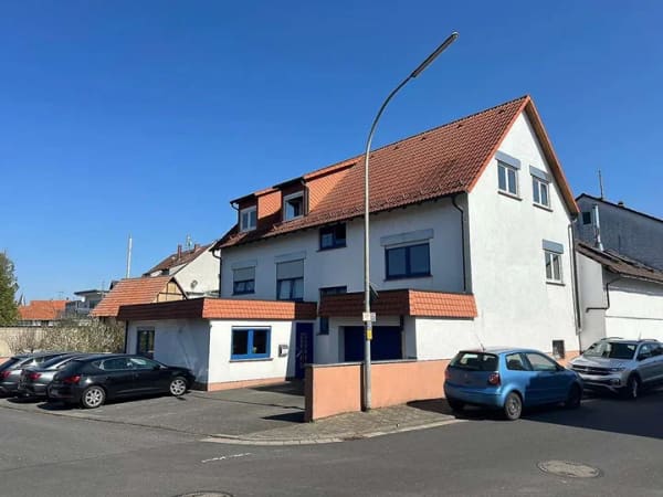 Immobilie in Hasselroth - Mehrfamilienhaus auf kleinem Grundstück in Hasselroth-Niedermittlau - Bild 0