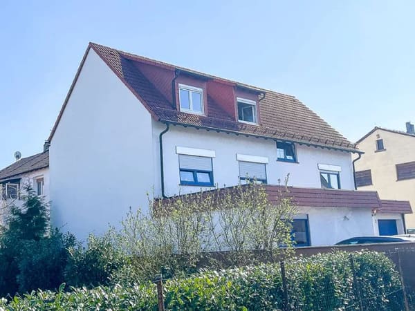 Immobilie in Hasselroth - Mehrfamilienhaus auf kleinem Grundstück in Hasselroth-Niedermittlau - Bild 2