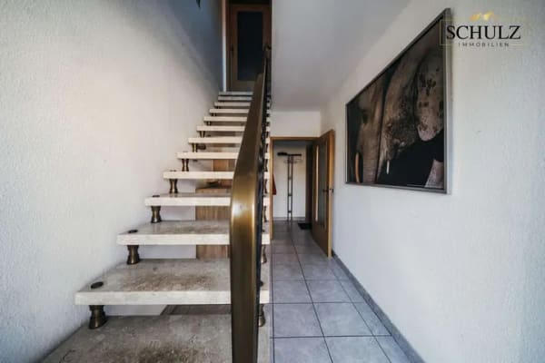 Immobilie in Bad Zwischenahn - Einzigartiges Investitionsobjekt: Drei Wohneinheiten im idyllischen Bad Zwischenahn - Bild 3