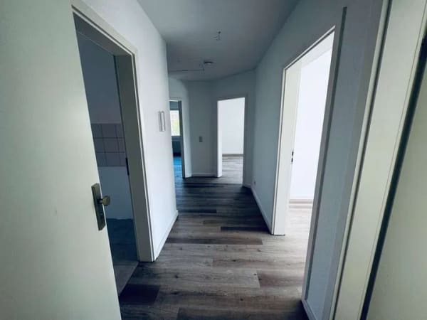 Immobilie in Ludwigslust - Eigentumswohnung in bester Wohnlage mit Stellplatz *Preissenkung * - Bild 2