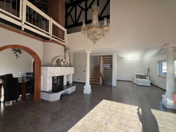 Immobilie in Römerberg - Großes Einfamilienhaus mit ELW in Römerberg mit 265 m² Wohnfläche und  650 m² Grundstück - Bild 2