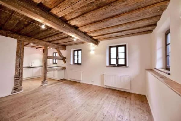 Immobilie in Möhrendorf - Möhrendorf: Historisches Townhouse - 6 Zi, 2 Bäder, EBK, Kamin, 2 Stellplätze - Frei ab Okt 2026 - Bild 3