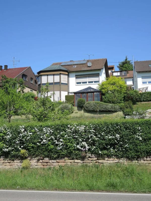 Immobilie in Remshalden - Familienfreundliches gr. Einfamilienhaus mit 8 Zim., Wohnfl. 220 m², Doppel-Ga., 73630 Remshalden! - Bild 4