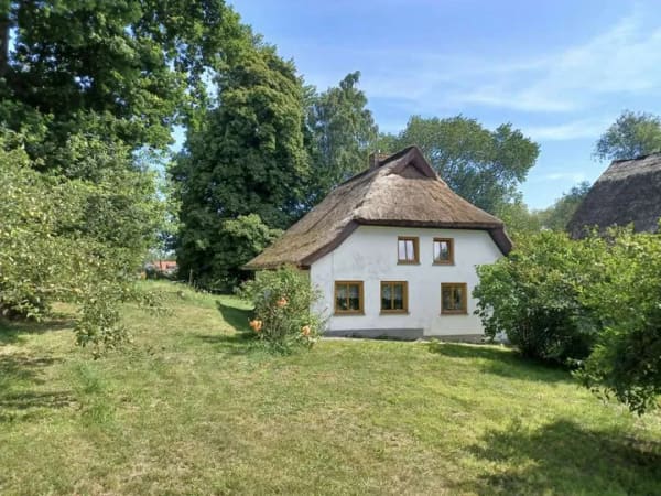 Immobilie in Insel Hiddensee - Hiddensee - Fischerhaus mit Geschichte mit großem Grundstück - Bild 0