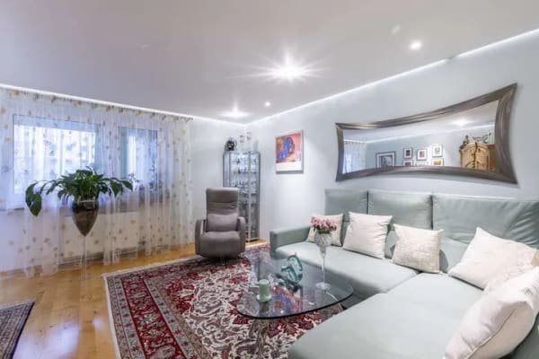 Immobilie in Planegg - 2-Zimmer-Wohnung mit Loggia in Südwestausrichtung in ruhiger Lage - Bild 2