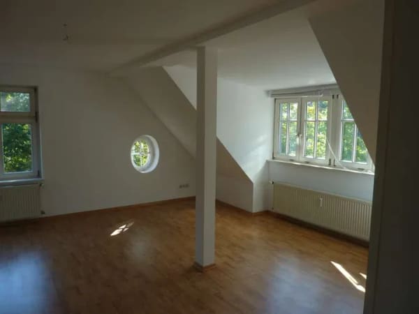 Immobilie in Birkenwerder - Sehr gepflegte Jugendstilvilla als Invest oder zur Selbstnutzung - Bild 3