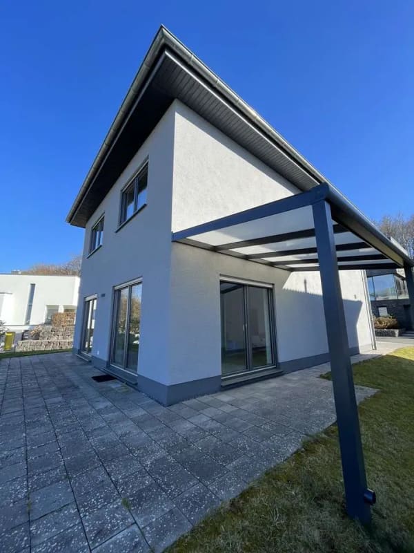 Immobilie in Hachenburg - Neuwertiges Einfamilienhaus im Schlossblick - Bild 2