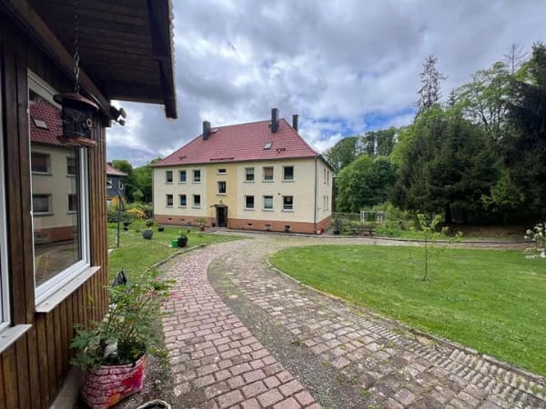 Immobilie in Ellrich - Grünes Refugium trifft Einkommensquelle - Bild 2